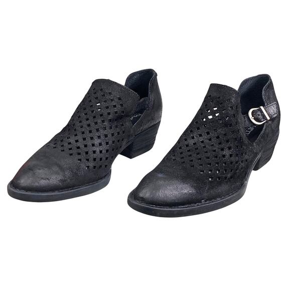 Born Women's Nanna Black Leather Laser Cut Ankle Bootie Size US 8.5 - Picture 6 of 11